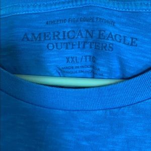 American Eagle Outfitters Shirts - American Eagle tee American Eagle Outfitters Shirts - American Eagle tee
